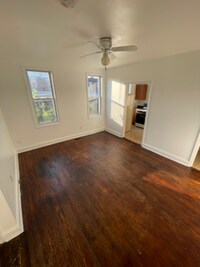 2800 Mayfield Ave photo'