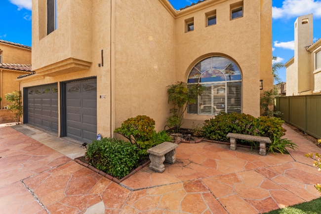 1542 Sapphire Ln in Vista, CA - Foto de edificio - Building Photo