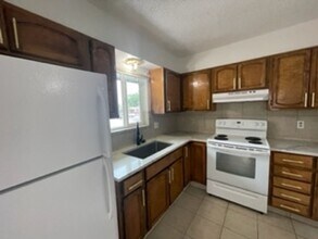 2101 Chilton Dr in Las Cruces, NM - Building Photo - Building Photo