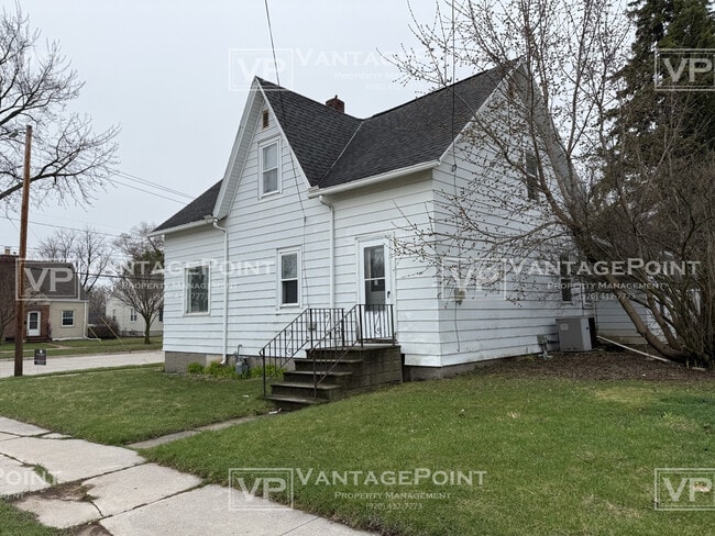 700 S Baird St in Green Bay, WI - Building Photo - Building Photo