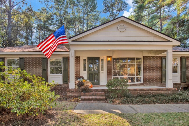 property at 3305 Granville Dr