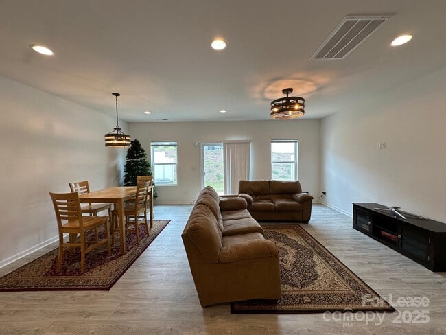 11912 Basking Dr in Charlotte, NC - Building Photo - Building Photo
