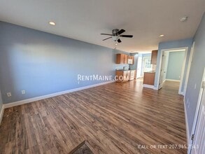 13 Basketball Ct in Bangor, ME - Building Photo - Building Photo