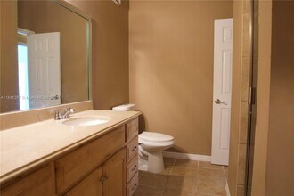 4192 SW 87th Terrace in Cooper City, FL - Building Photo - Building Photo
