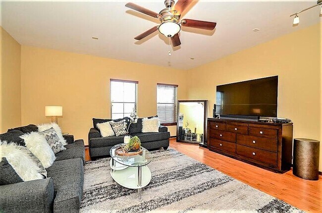 property at 2900 Hamilton St