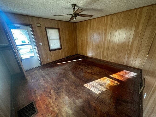 6303 Sherman St in St. Joseph, MO - Building Photo - Building Photo