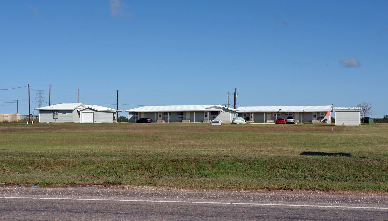 5909 E Fm-40 in Lubbock, TX - Building Photo