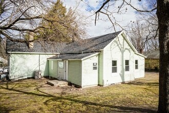 412 Davis St in Henderson, NC - Building Photo - Building Photo