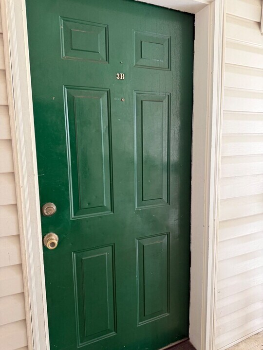 428 Kays Ln in Hollister, MO - Building Photo