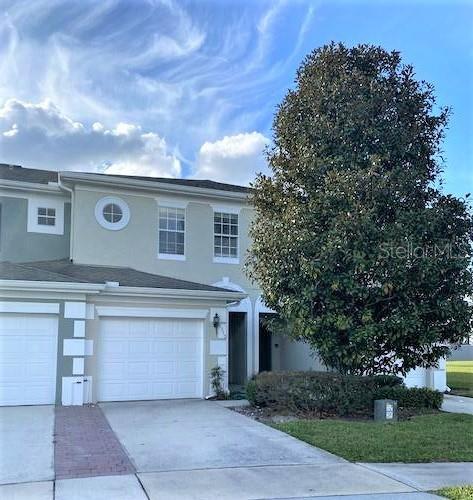 9370 Flowering Cottonwood Rd in Orlando, FL - Foto de edificio