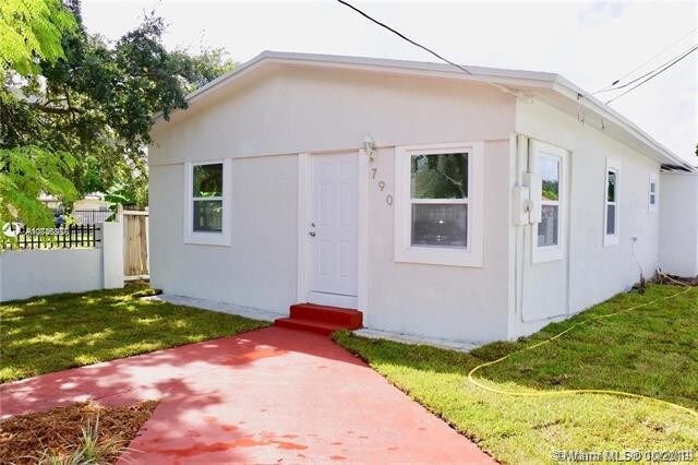 790 NW 60th St-Unit -0 in Miami, FL - Building Photo