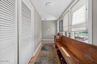 15 Chase Ln in Burnt Hills, NY - Building Photo - Building Photo