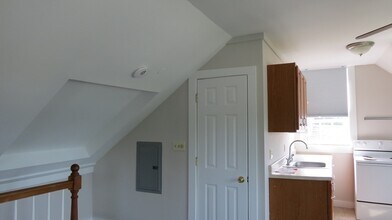 128 Low St in Newburyport, MA - Building Photo - Building Photo
