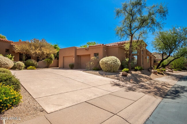 7500 E Boulders Pkwy in Scottsdale, AZ - Building Photo - Building Photo