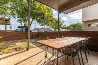 500 W 51st St in Austin, TX - Building Photo - Building Photo