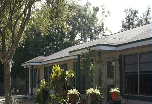 Walton Court in Merritt Island, FL - Building Photo