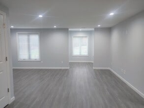 108 Norton Ave in Easton, MA - Building Photo - Building Photo