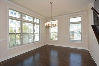 2266 Lavista Cir NE in Atlanta, GA - Building Photo - Building Photo