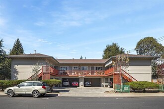 3 Coleman Pl in Menlo Park, CA - Building Photo - Building Photo