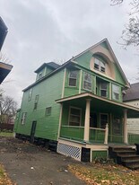 2217 E 81st St in Cleveland, OH - Building Photo