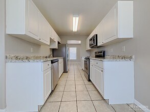 9515 27th Ave E in Palmetto, FL - Building Photo - Building Photo
