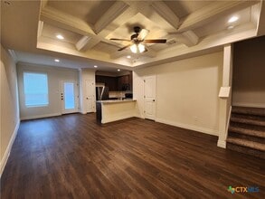 324 Untermaier St in New Braunfels, TX - Building Photo - Building Photo