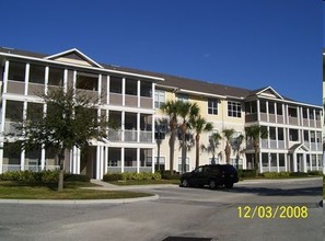 Palms Of Cortez in Bradenton, FL - Building Photo - Building Photo