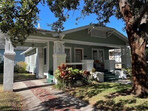 903 S Bruce St in Tampa, FL - Building Photo - Building Photo
