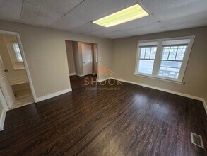 912 Roberts St in Lafayette, IN - Foto de edificio - Building Photo