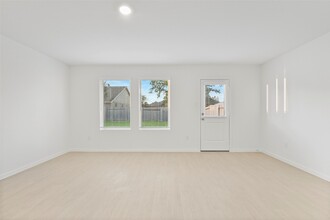 249 Douglas Hls Dr in Magnolia, TX - Building Photo - Building Photo