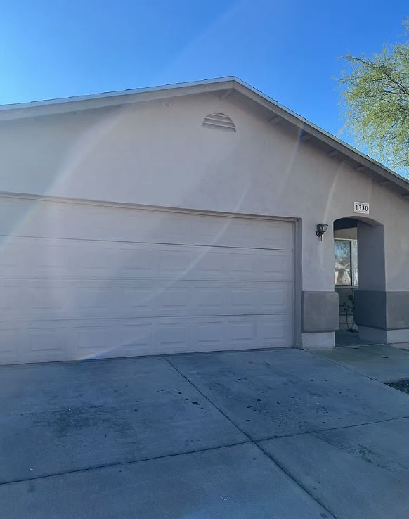 1330 E Lark Way in Tucson, AZ - Building Photo - Building Photo