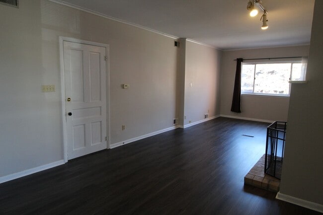 property at 707 Bellefonte St