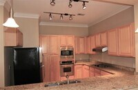 7134 Mapleridge St photo'