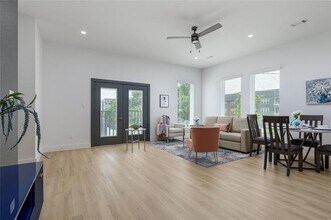 2801 Weisenberger St in Fort Worth, TX - Building Photo - Building Photo