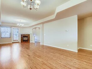 319 Quebec St, Unit 2 in Denver, CO - Building Photo - Building Photo