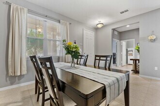 8110 Tropical Kingbird Street in Winter Garden, FL - Building Photo - Building Photo