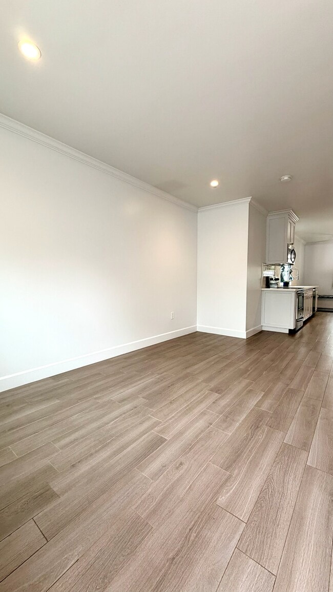 1132 W 84th St in Los Angeles, CA - Building Photo - Building Photo