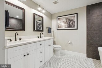 216 T St NE in Washington, DC - Building Photo - Building Photo