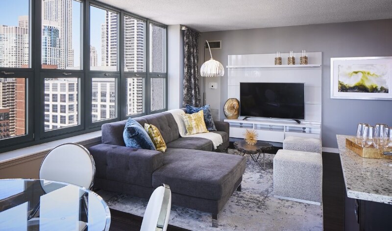 101 W Superior St-Unit -801 in Chicago, IL - Building Photo