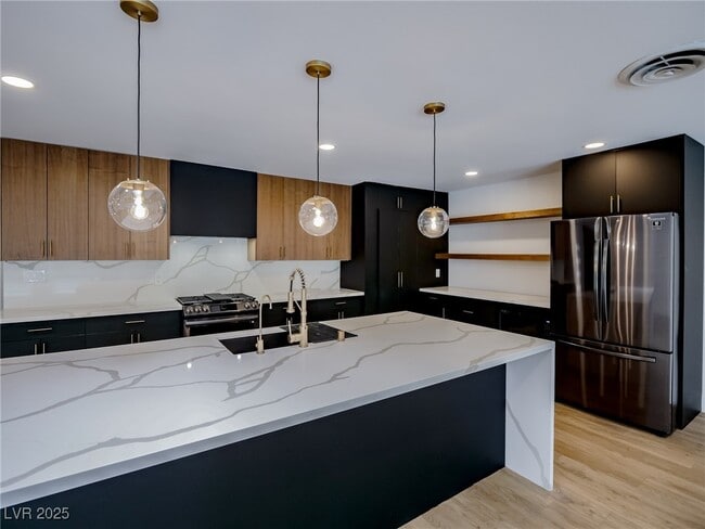 property at 3012 Bryant Ave