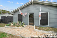 6022 Castle Vw Dr in San Antonio, TX - Building Photo - Building Photo