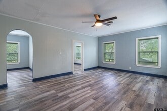 517 S Bolton St in Jacksonville, TX - Building Photo - Building Photo