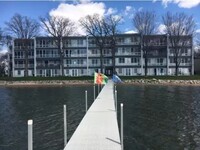 315 Park Lake Blvd, Unit 303