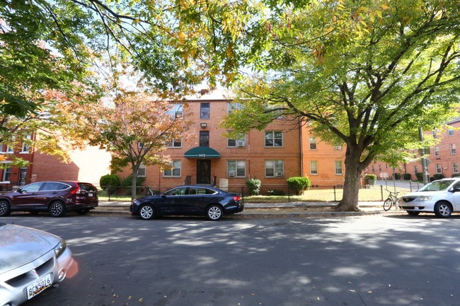 1410 1st St SW in Washington, DC - Building Photo - Building Photo