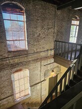 1303 W College St in Springfield, MO - Building Photo - Building Photo