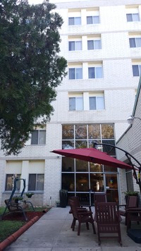 Sundale Manor Apartments in Jacksonville, FL - Foto de edificio - Building Photo