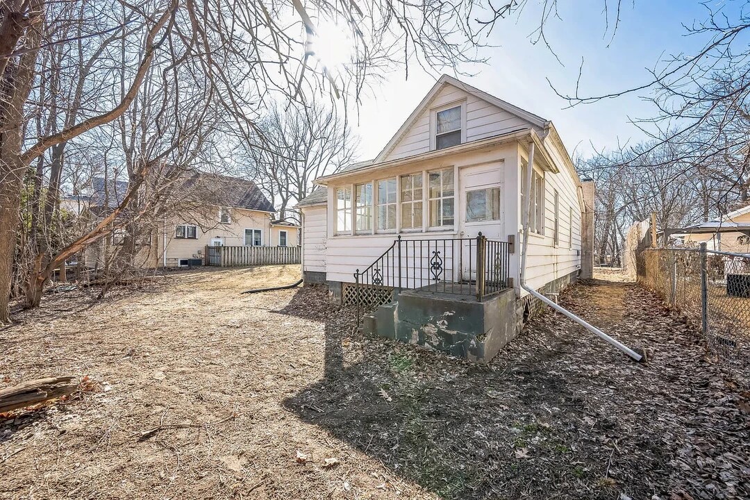1308 43rd St in Rock Island, IL - Building Photo