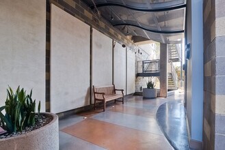 777 6th Ave, Unit 209 in San Diego, CA - Foto de edificio - Building Photo