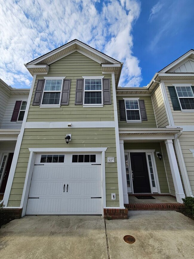 property at 5137 Lombard St