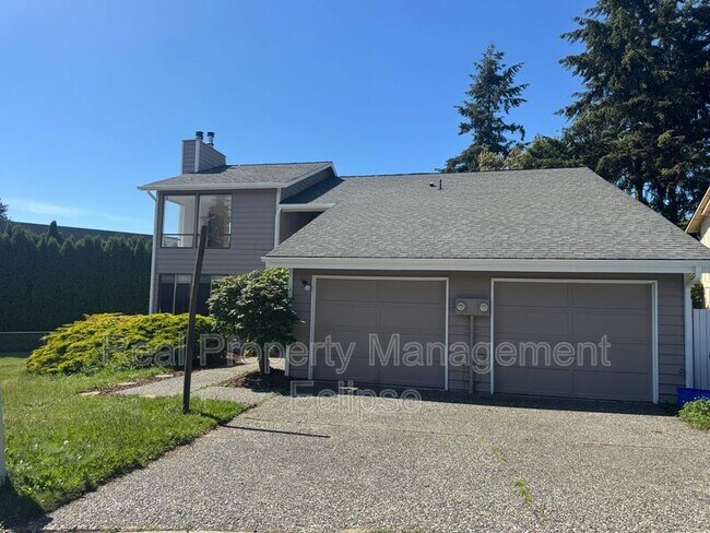 17319 Stone Ct N